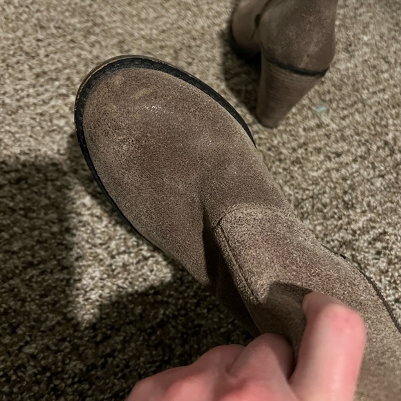 Jessica Simpson Gray Booties - Picture 2 of 6